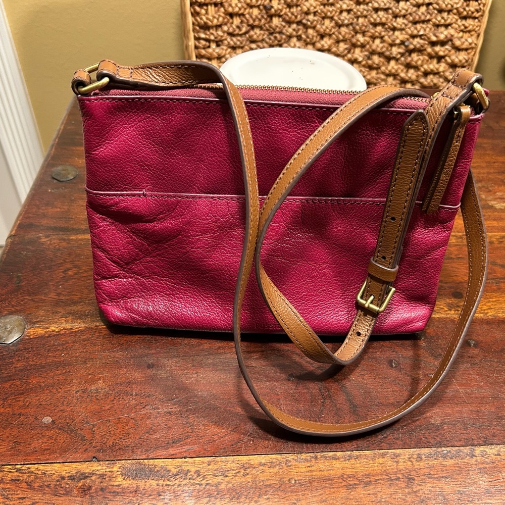 2 FOSSIL LEATHER BAGS - Picture 8 of 16